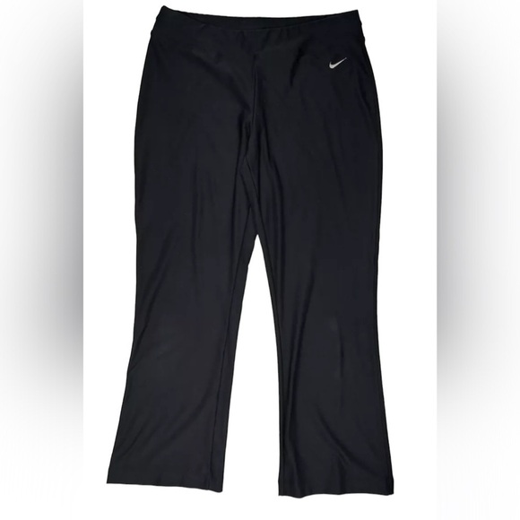 Black Nike  Dry-Fit Wide Leg Capri Leggings M - Picture 4 of 12